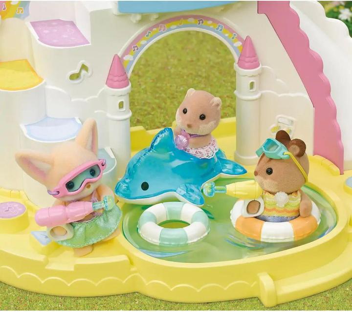 Actual product image Sylvanian Families Adventure kindergarten friends "Pool fun"