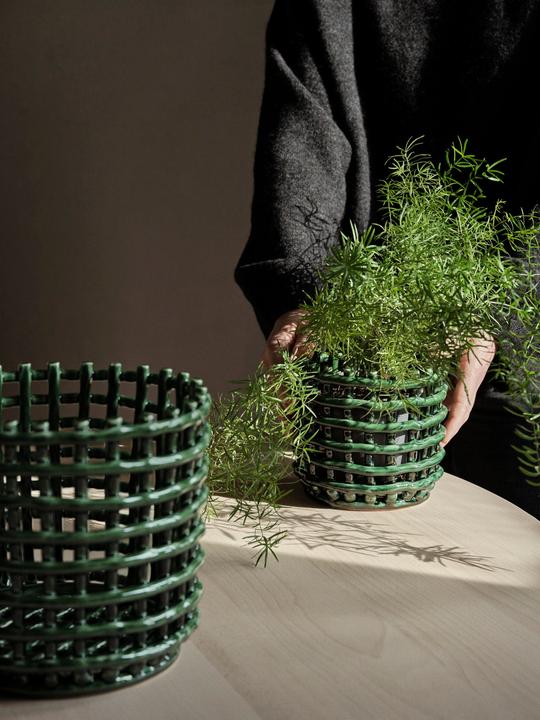 Actual product image Ferm Living Ceramic Basket (1 x, Ø 16 x 14.5 cm)