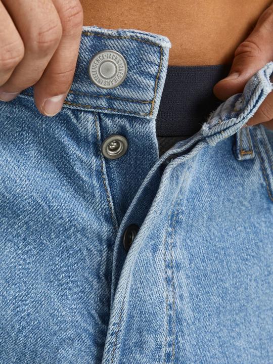 Actual product image Jack & Jones Eddie Original CJ 911 Loose Fit Jeans (W32/L30)
