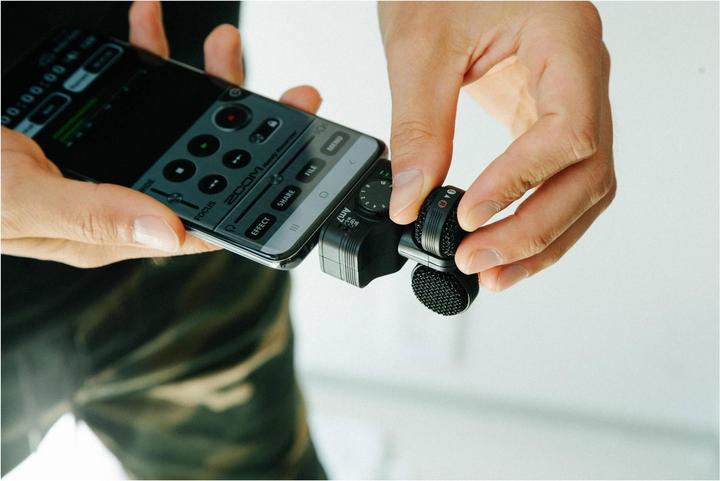 Produktbild Zoom AM7