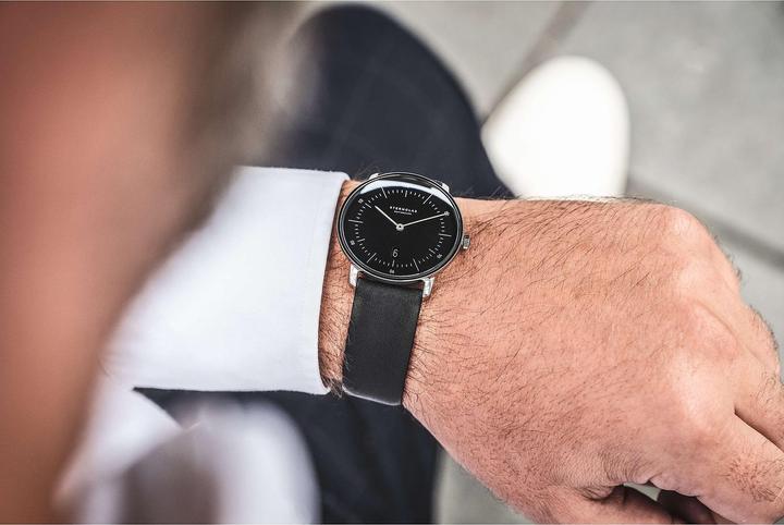 Actual product image Sternglas Naos S01-NA03-PR07 (Analogue wristwatch, 38 mm)