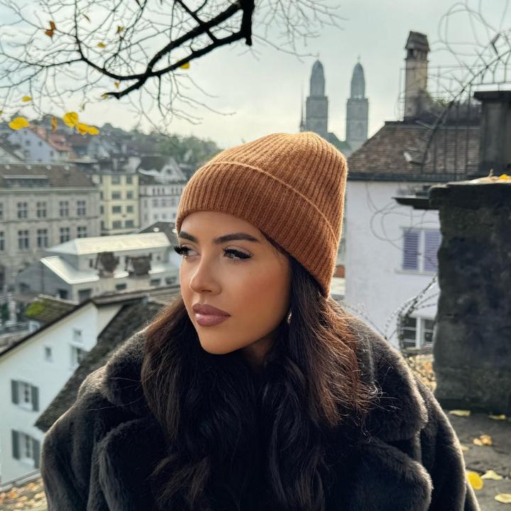 Actual product image Prima Ballerina Cashmere merino wool beanie camel