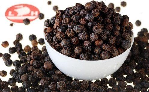 Actual product image Landolt Hauser Pepper black whole in LH Box (550 g)