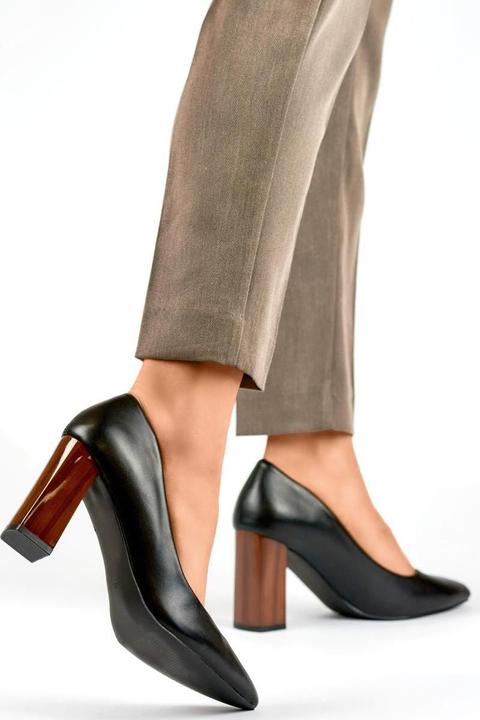 Actual product image Primo Pumps with heel model (40)
