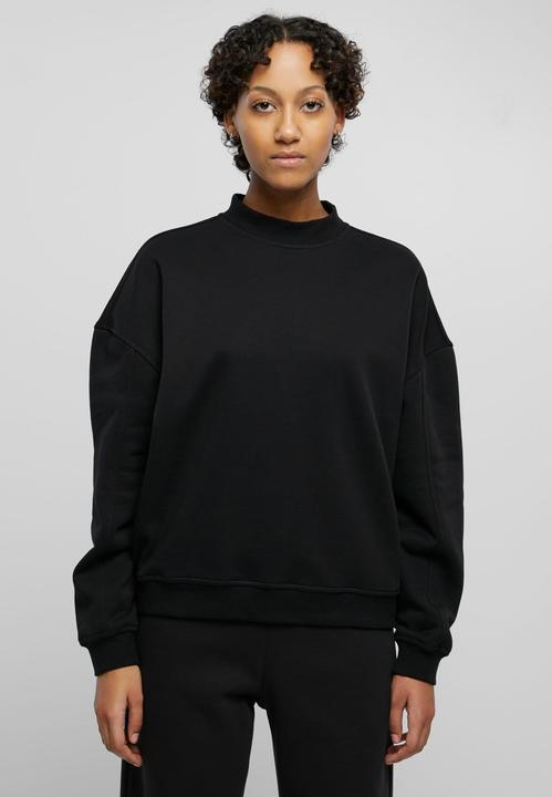 Actual product image Urban Classics Ladies Oversized Organic Crewneck (M)