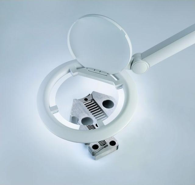 Immagine prodotto Eschenbach Lampada d'ingrandimento varioLED 1,9xD 132mm