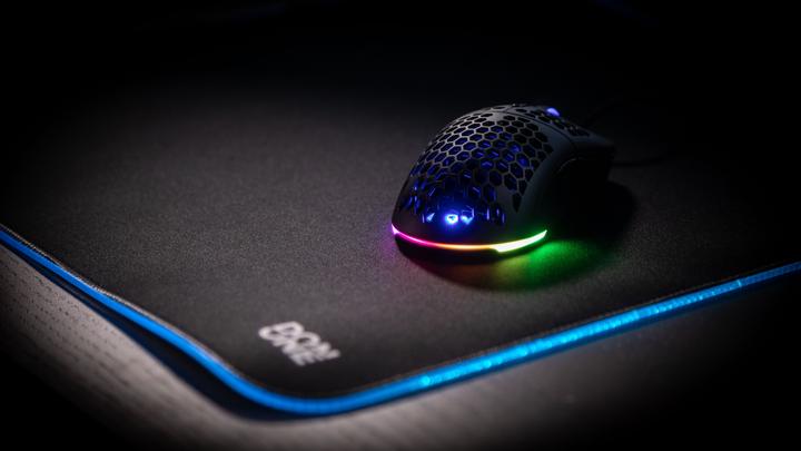 Image du produit Don One GM500 Souris droite USB type A 16000 DPI (Filaire)