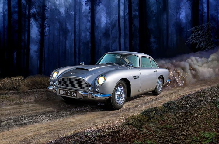 Actual product image Revell James Bond Aston Martin DB5