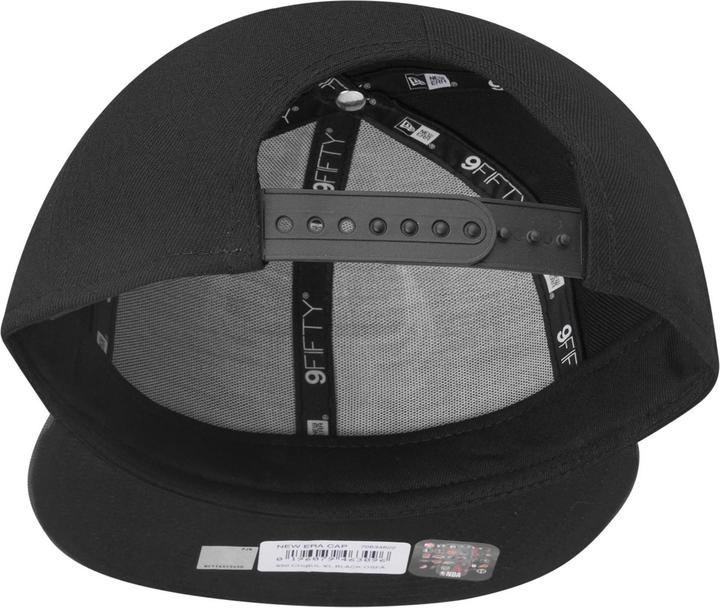 Actual product image New Era 9Fifty Logo Chicago Bulls