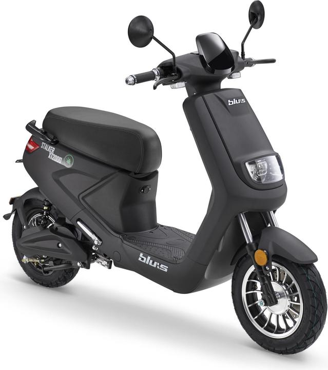 Schwarz, Black