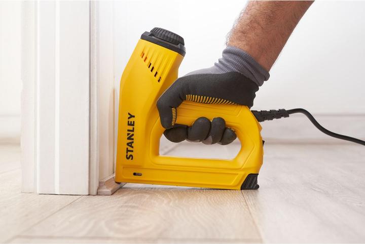 Image du produit Stanley Agrafeuse électrique 6-TRE550 pour agrafes 6 - 14 mm