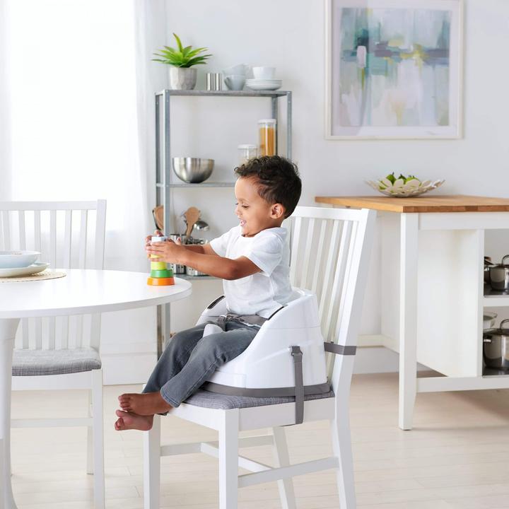 Produktbild Ingenuity Kindersitz 2-in-2 (Tischsitz)