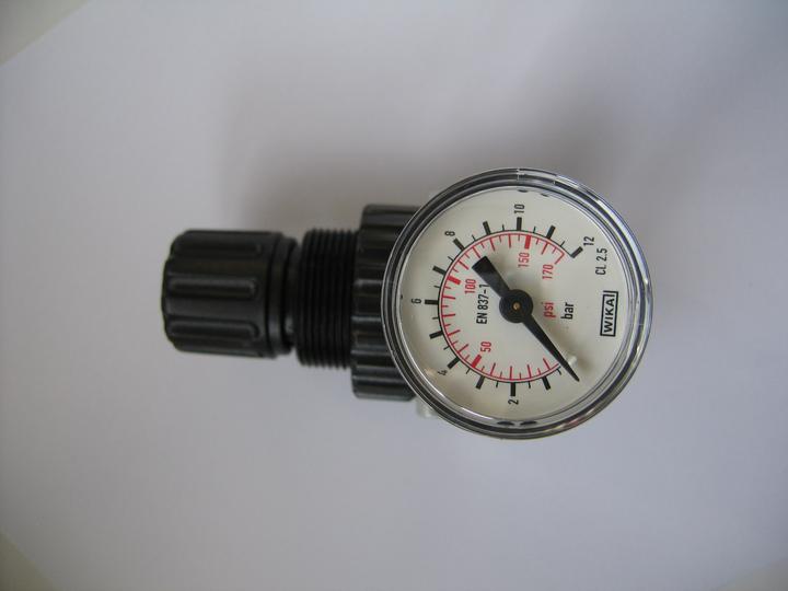 Produktbild Arwin Reduzierventil 1/4" mit Manometer