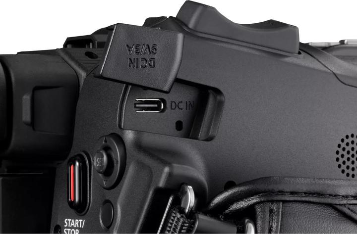 Produktbild Canon XA70 (13.40 Mpx, 25p, 15 x)