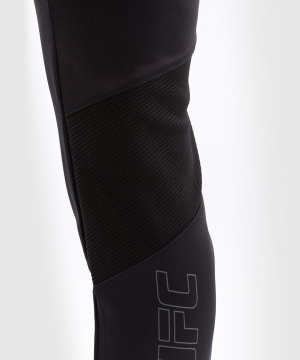 Image du produit Venum Pantalon de Jogging Femme UFC Authentic Fight Week (M)