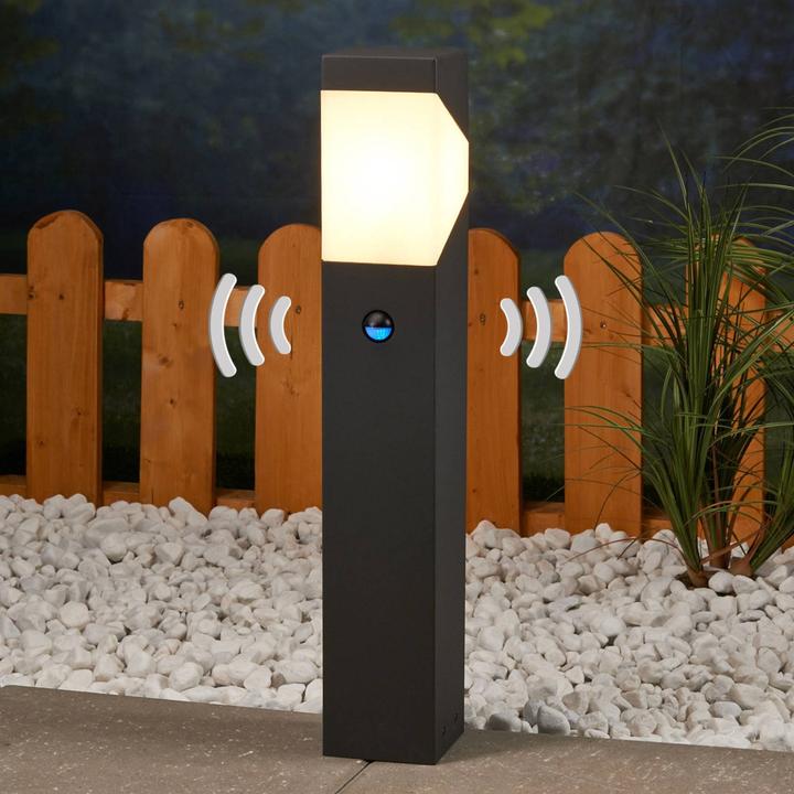 Actual product image Lucande Kiran Outdoor Garden Light w/Sensor H60 Graphite (790 lm, E27, IP44)