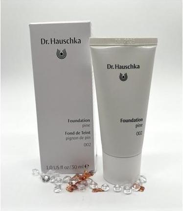 Produktbild Dr. Hauschka Foundation 002 pine 30 ml (002 Pine)