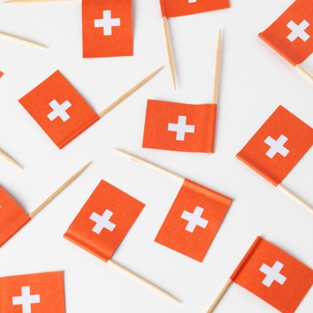 Image du produit Fiesta Suisse Mini Drapeaux Sticks