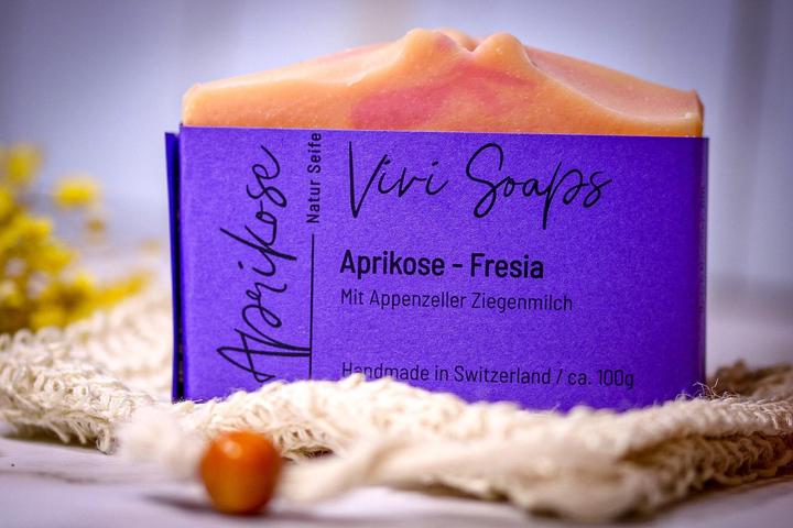Produktbild Vivi Soaps Aprikose Fresia - Ziegenmilchseife (Hartseife)