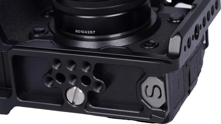 Actual product image Sirui SC-S5M2 Full Cage Panasonic LUMIX S5II/S5IIX (Cage accessories)