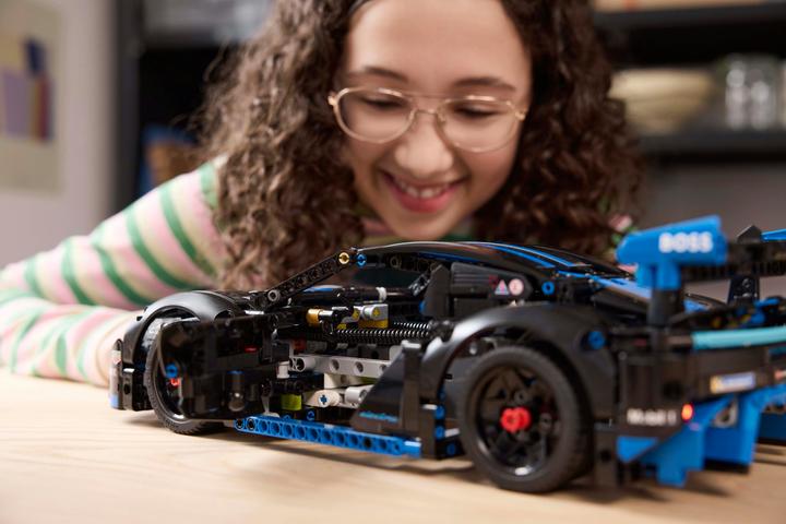 Productafbeelding LEGO Porsche GT4 (42176, LEGO Technic)