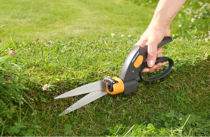 Actual product image Fiskars Lawn edge trimmer Servo-System GS42