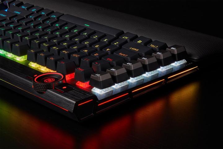 Actual product image Corsair K100 (DE, Cable)