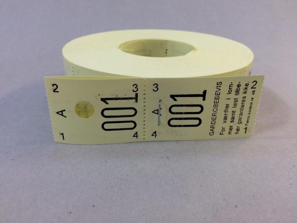 Produktbild Antalis Garderobennummern gelb 2-teilig 48 2x500Stück - (1000 Stck.)