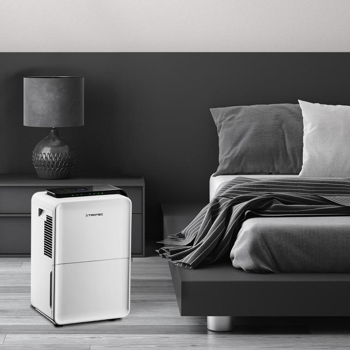 Produktbild Trotec Condensing dehumidifier TTK 99 HEPA, Name: TTK 99 HEPA, Suitable for indoor use: up to (90 m², 31 l/24h)