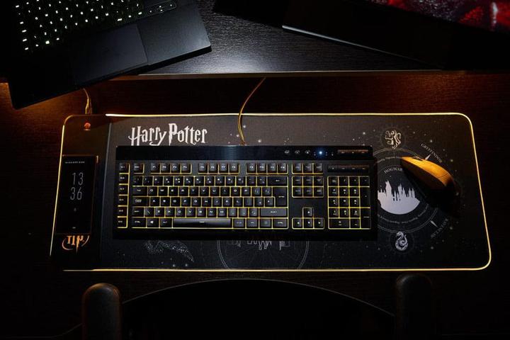 Immagine prodotto Numskull Harry Potter - Oversize Gaming Mat & Mobile Charger (XXL)