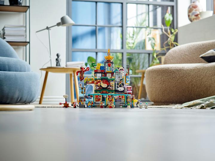 Actual product image LEGO City of lanterns (80036, LEGO Monkie Kid, LEGO Rare Sets)