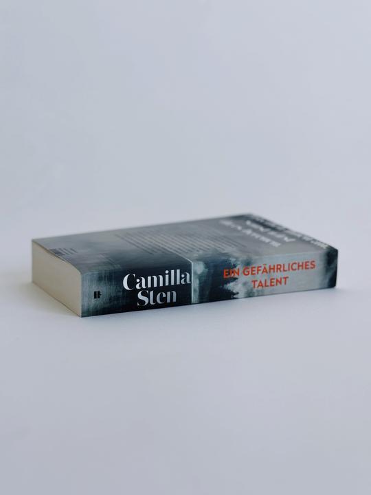 Actual product image Sten:Ein gefährliches Talent (German, Camilla Sten, Nina Hoyer, Justus Carl, 2024)