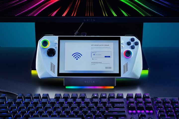 Immagine prodotto Razer Handheld Dock Chroma (USB-C, 6 Porti)