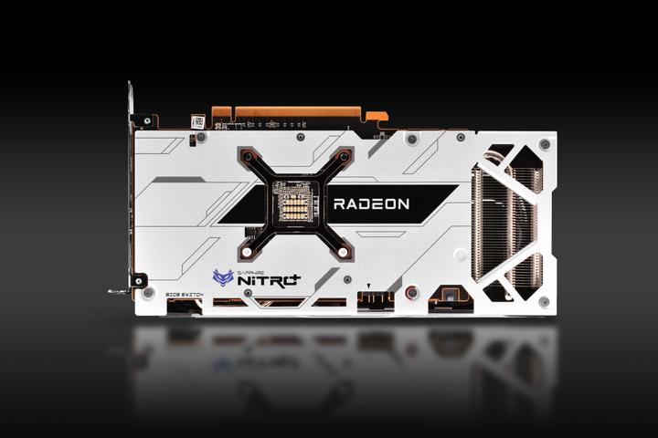 Produktbild Sapphire Radeon RX 6600 XT GAMING OC Nitro (8 GB)