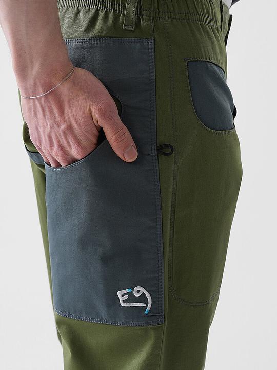 Actual product image E9 Blat3 (L)