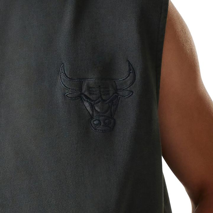 Produktbild New Era Chicago Bulls ärmelloser Kapuzenpullover Washed (S)