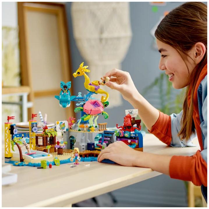 Produktbild LEGO Strand-Erlebnispark (41737, LEGO Friends)