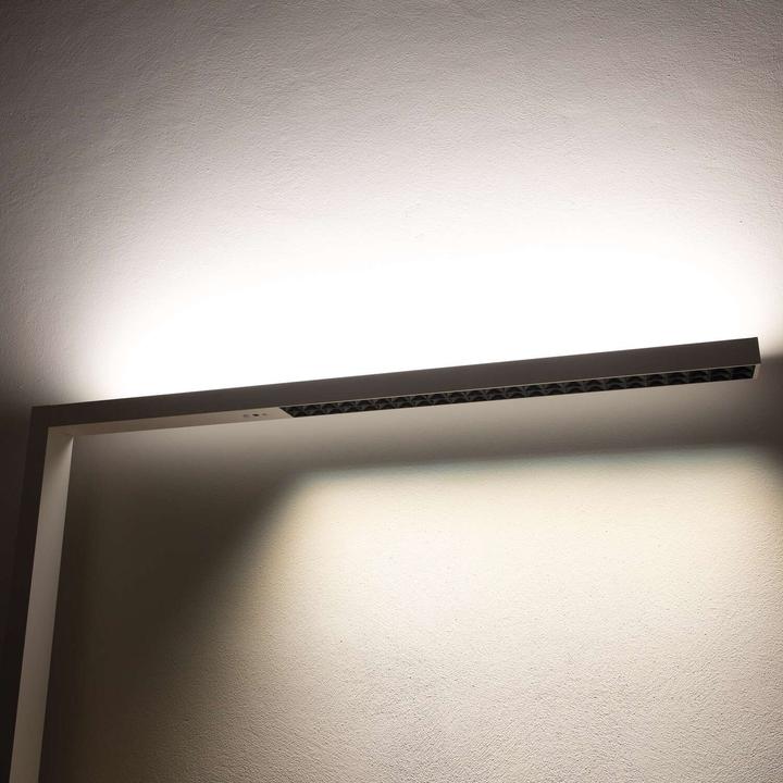 Produktbild Maul LED-Tischaufbau L. MAULsirius Beweg.-/Lichtsensor col. var. (7087 lm)
