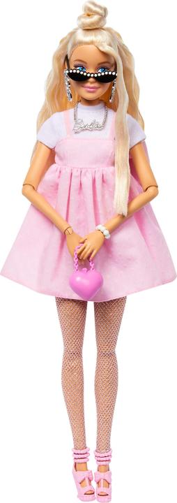 Actual product image Barbie Deluxe Style