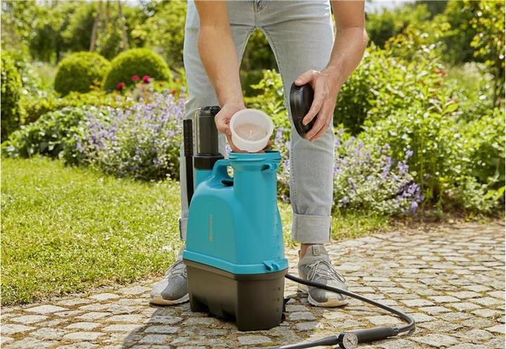 Produktbild Gardena Rückenspritzgerät (12 l)