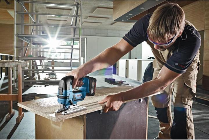 Actual product image Bosch Professional GST 18 V-LI B