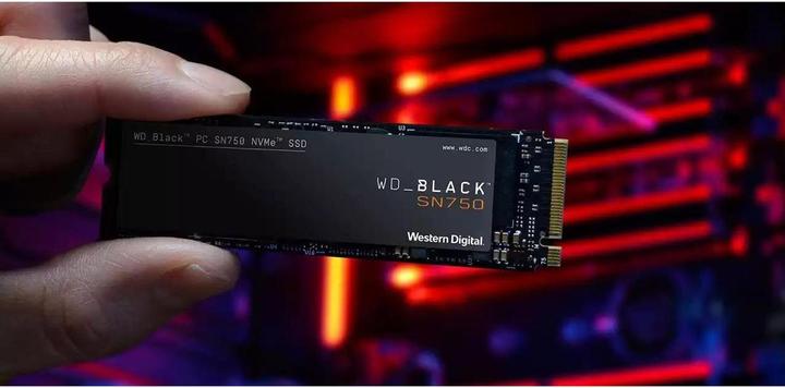 Produktbild WD Black SN750 Gaming - mit Heatsink (2000 GB, M.2 2280)