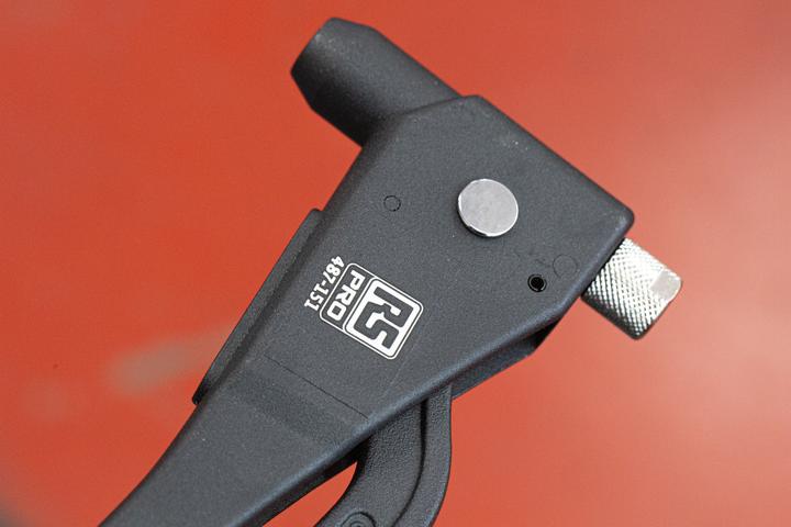 Image du produit Rs Pro Outil de rivetage pour inserts filetés (286 mm)