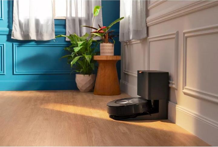 Produktbild iRobot Roomba Combo j7+ (Saugwischroboter)