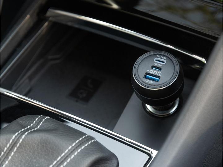Produktbild Onit Autoladegerät Trial 165 W PD, Stromanschluss Seite A