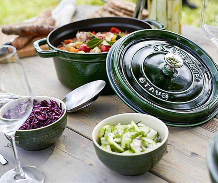 Produktbild Staub Cocotte (22 cm, Bräter + Schmortopf, Gusseisen, Emaille)