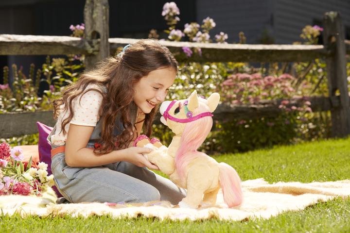 Actual product image FurReal FRF Cinnamon, my stylish pony (35 cm)