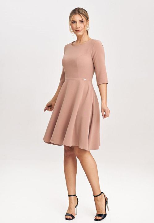 Actual product image Figl Everyday dress model (L)