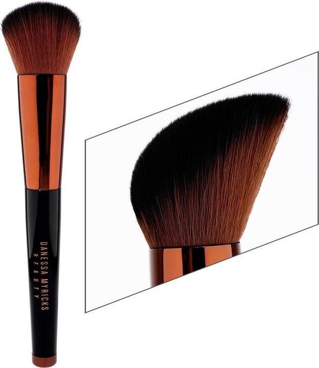 Immagine prodotto Danessa Myricks Danessa Face - Pennello viso Yummy 1.0 All Over Complexion