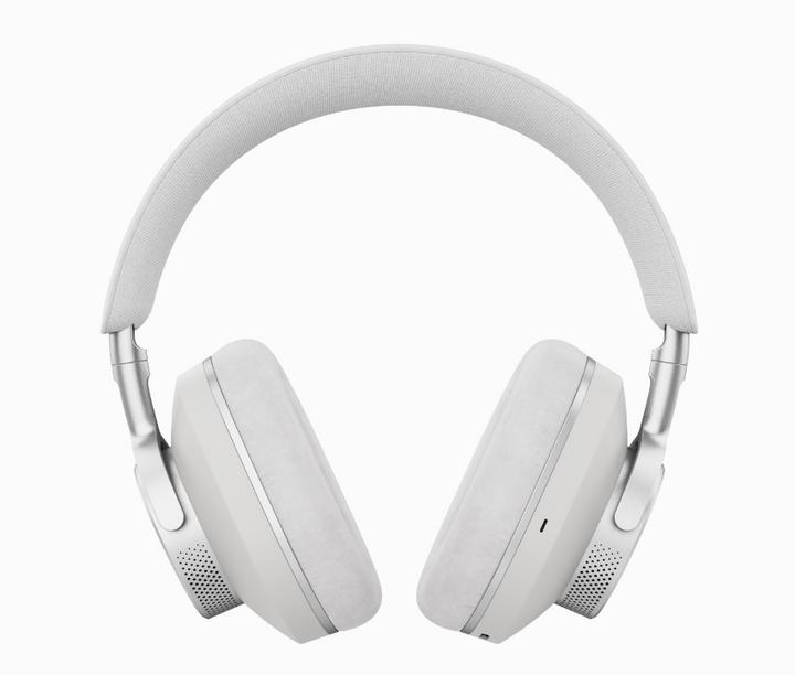 Actual product image Cambridge Audio Melomania P100 headphones